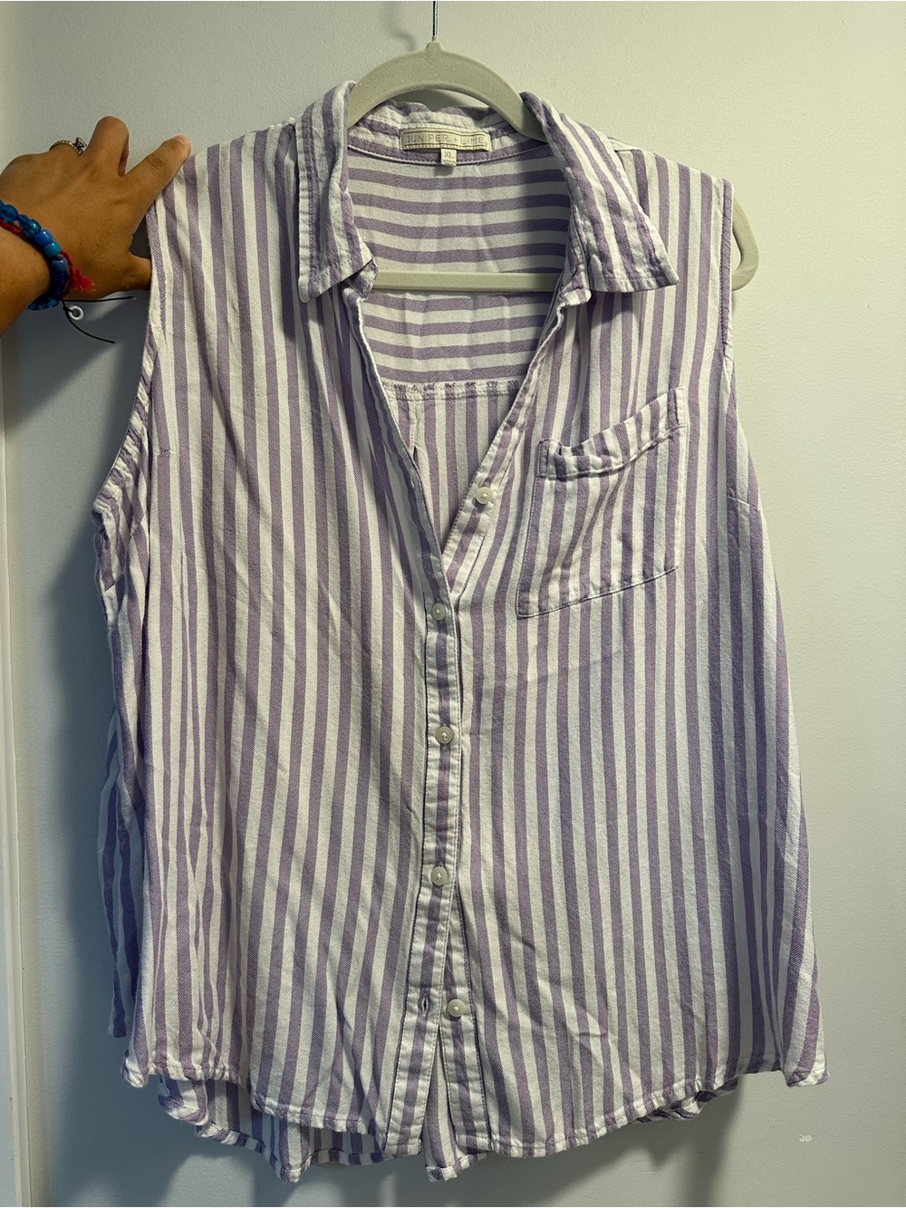 Sleeveless Lavender & White Striped Women’s Button-Up Shirt
